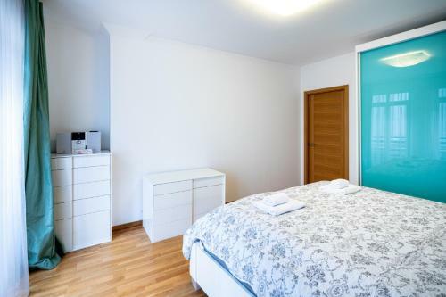 Old Riga Two Bedroom Apartment At Galleria