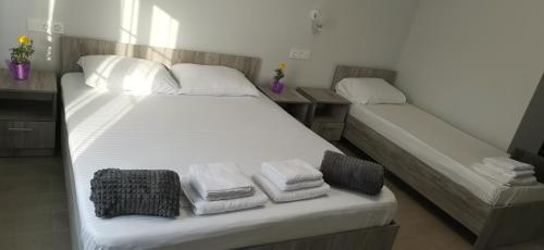 Hostal ???????? ??? ??????