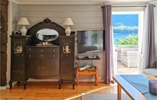 Stunning Home In Bygland With 2 Bedrooms