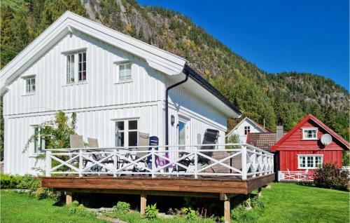Stunning Home In Bygland With 2 Bedrooms