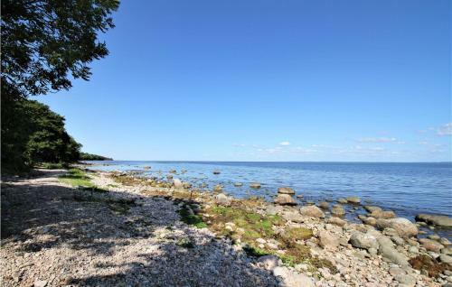 Awesome Home In B�stad With Wifi And 2 Bedrooms