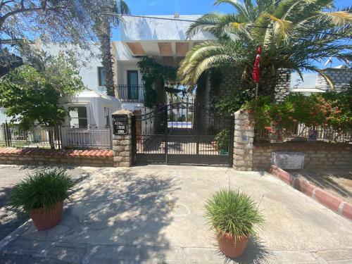 Apartamento Cute 2+1 Apt With Common Pool - Bodrum City Centre