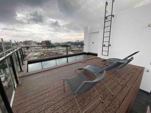 Apartamento Lovely 2 Bedroom Rental Unit With Pool