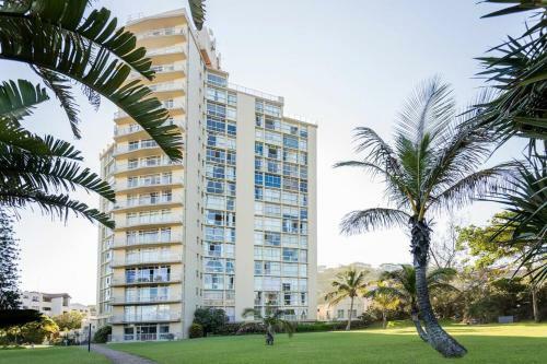 Apartamento 107 Laballito-luxury Steps Away From Willard Beach