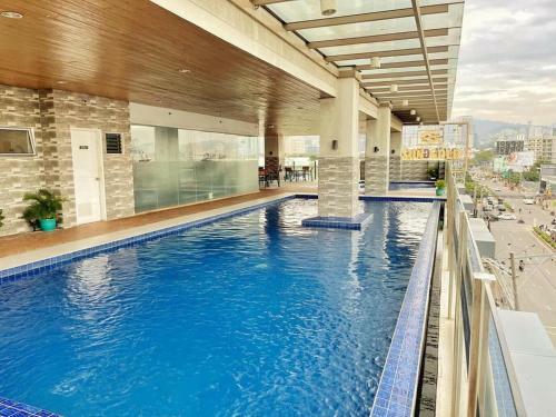 Apartamento Luxanos Condo Place- Sunvida Tower