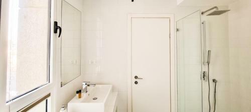 Apartment Rouge 2br Tel Aviv Neve Tsedek Eilat St #n18