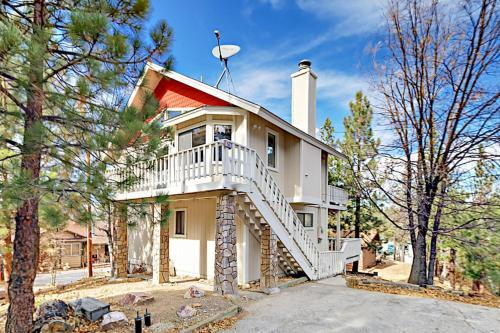 Medicine Man Manor
