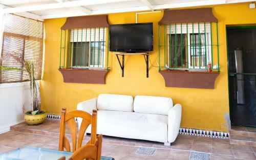 Chalet Con Piscina Privada, Jard�n Y Barbacoa