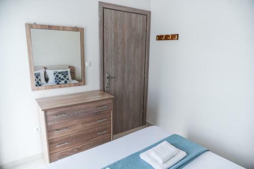 Elia Maisonettes, Sea & Valley Views, 2 Bdrms