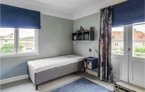 Nice Home In G�teborg With Wifi And 3 Bedrooms