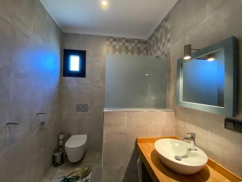 Remarkable Villa With Jacuzzi, Private Pool And Backyard In Fethiye