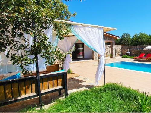 Kayak�y'de Kiral?k Muhafazakar Villa