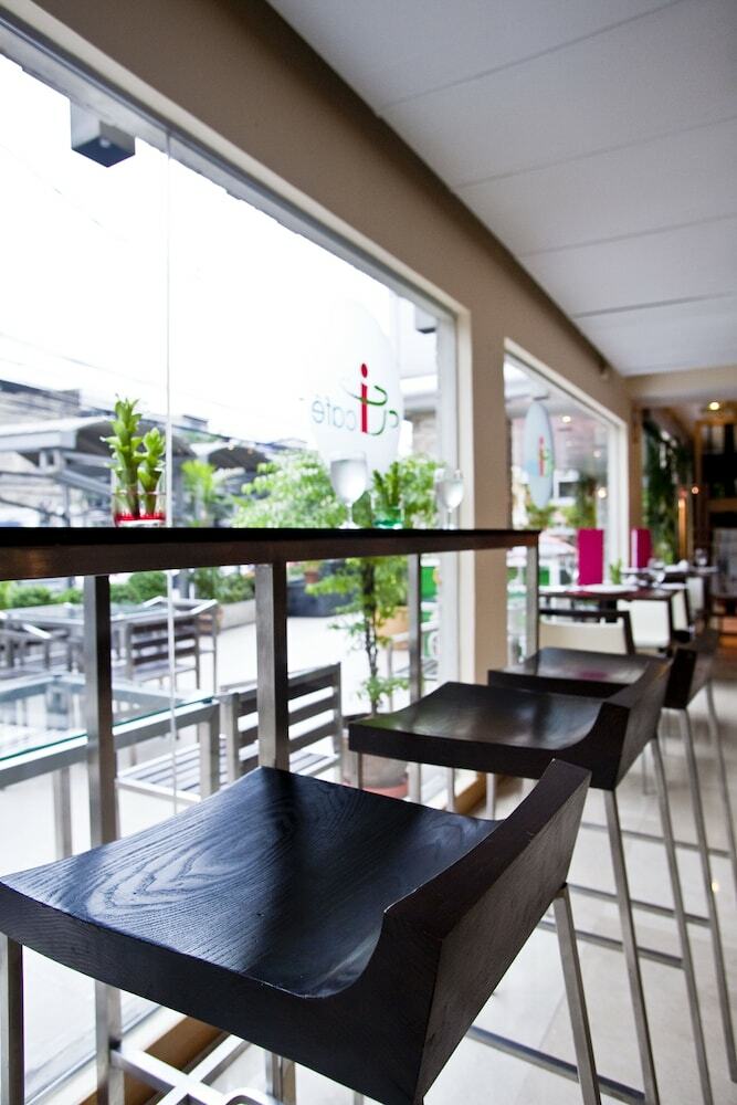 Seasons Siam Hotel