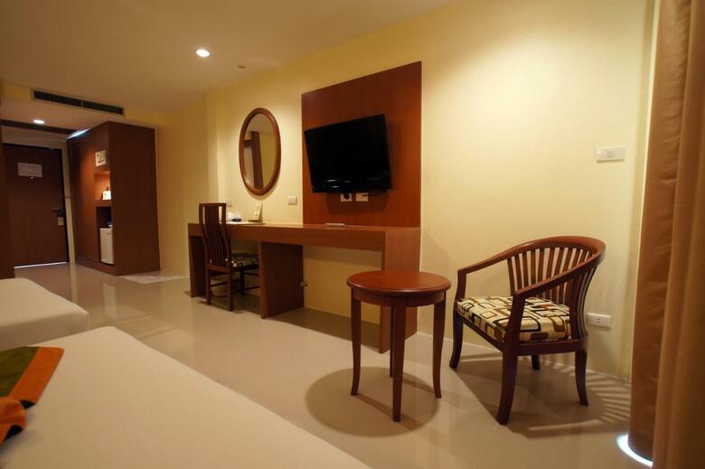 Hotel Khaolak Sunset Resort