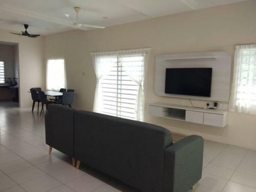 Ipoh-botani 4 Bed Rooms Corner House Home Stay