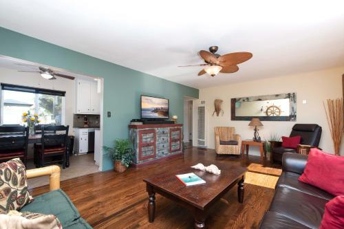 Shore Drive Beachhouse