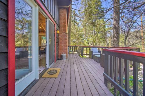 Newly Renovated Lake Arrowhead Cabin With Deck!