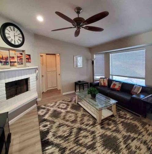 Lake Havasu Retreat W Pool Everything Nearby!
