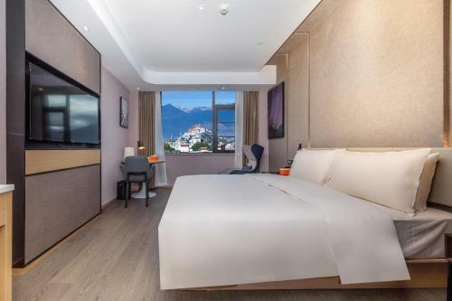 Atour Hotel Lhasa City Government