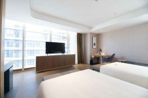 Atour S Hotel Shenzhen Longgang Zhonghaixing