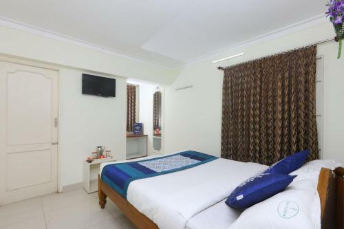Hotel Oyo 5896 Rose Flower Nest
