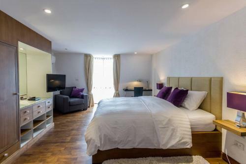 Fabulous Dasiri Townhouse With 5 Bedrooms