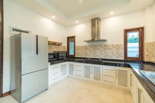 4 Bedrooms Villa With Swimming Pool And Pool Table