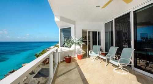 Apartamento Stunning 3 Bdrm Oceanfront Condo With Great Views Czpds5s