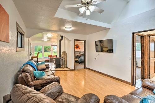 Dog-friendly Crescent City Home Near Redwoods