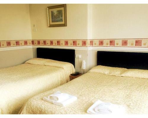 St Elmo Hotel
