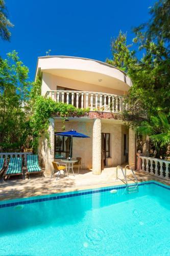 Bg Villas & Aparts (lycian City)