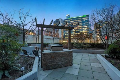Apartamento Rare Find Loft With Fireplace @ Central Downtown