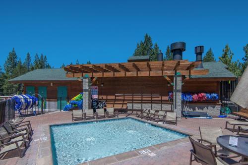 Tahoe Donner Golf Club Condo