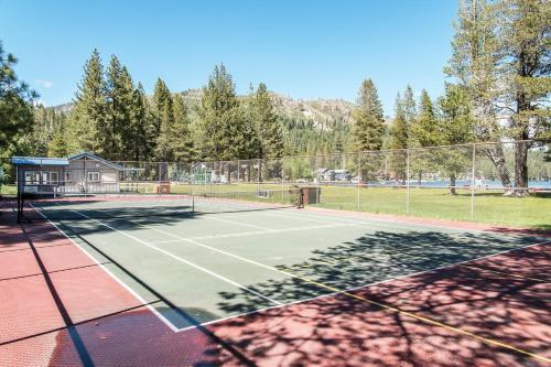 Tahoe Donner Golf Club Condo