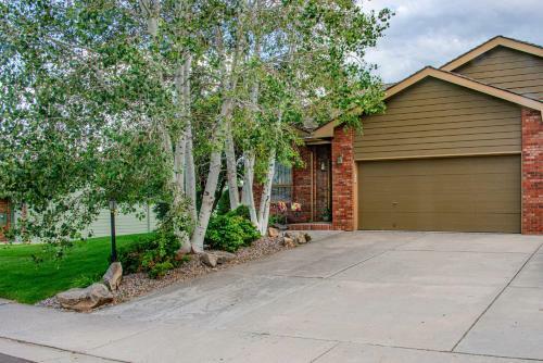 Charming Home With Yard About 12 Mi To Fort Collins
