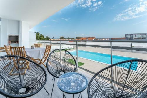 T2 Elia Apartment