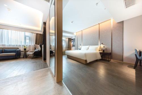 Atour Hotel Wuhan Yellow Crane Tower