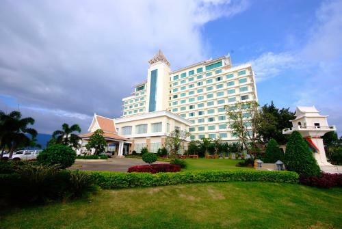 Champasak Grand Hotel