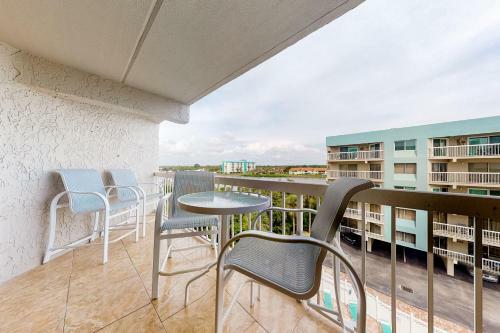 Water View 404
