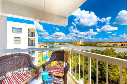 Water View 402