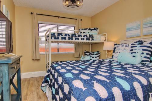 Reef Club 307