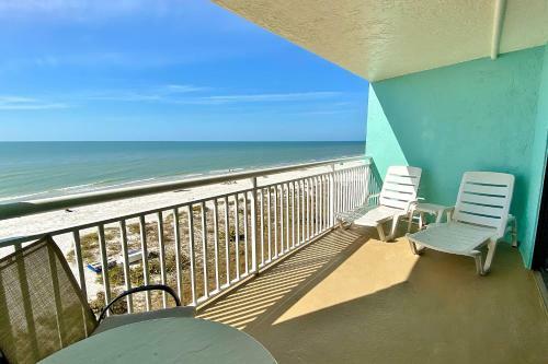Chateaux Sunset Suites 408
