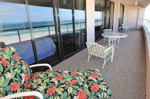 Crescent Beach Club II 6f