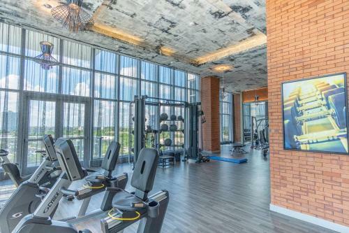 5 Amenities Luxury 1br Front Intracoastal View Balcony Infinity Edge Pool