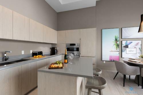 5 Amenities Luxury 1br Front Intracoastal View Balcony Infinity Edge Pool
