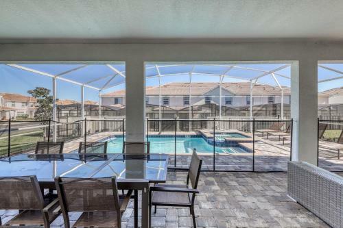 Sky View Mansion