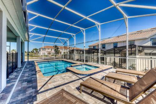 Sky View Mansion