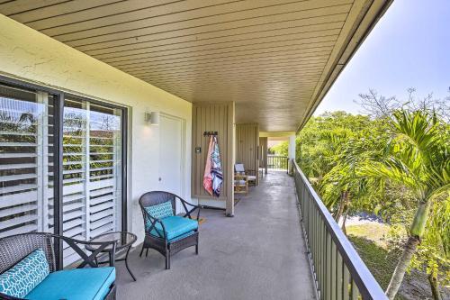 Apartamento Coastal Condo With Pool Access Less Than 1 Mi To Beach!