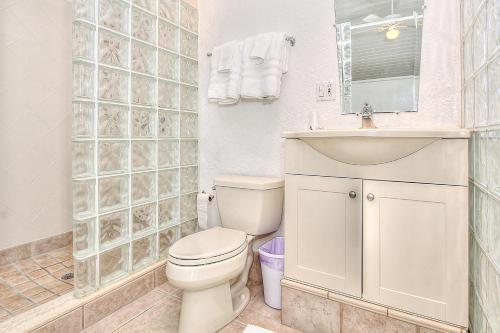 Seaspray Beach Cottage B
