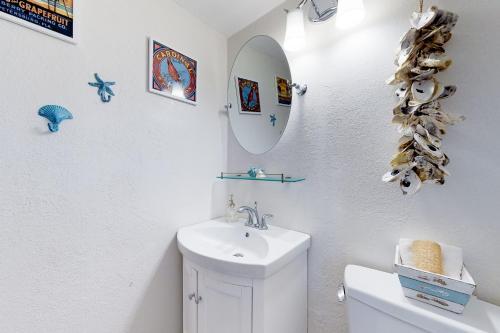 Madeira Beach Yacht Club 329b